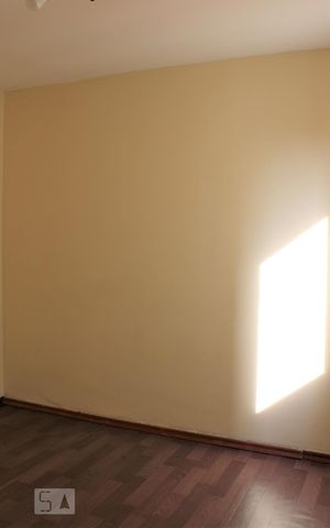 Apartamento à venda com 32m², 1 quarto e 1 vagaQuarto