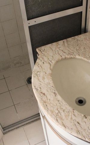 Apartamento à venda com 32m², 1 quarto e 1 vagaPia