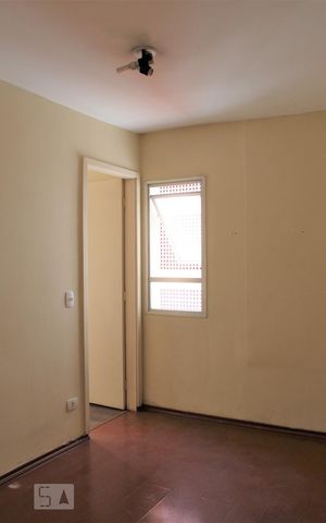 Apartamento à venda com 32m², 1 quarto e 1 vagaSala
