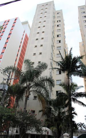 Apartamento à venda com 32m², 1 quarto e 1 vagaFachada do prédio