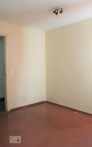 Apartamento à venda com 32m², 1 quarto e 1 vagaSala