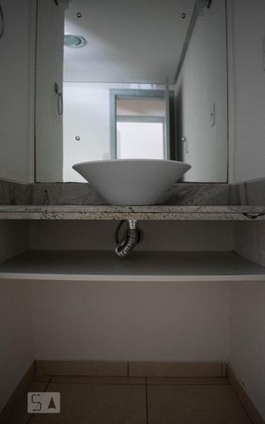 Apartamento à venda com 100m², 3 quartos e 1 vagaBanheiro Adaptado