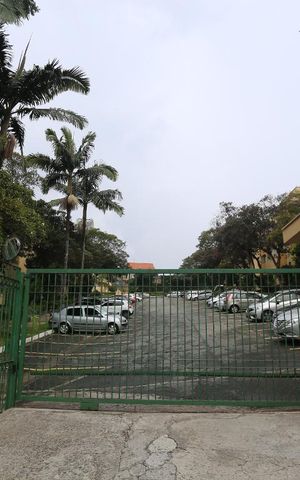 Apartamento à venda com 66m², 2 quartos e 1 vagaFachada do Condomínio