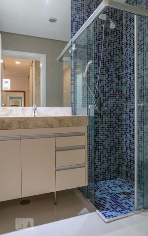 Casa para alugar com 110m², 3 quartos e 2 vagasBanheiro Social