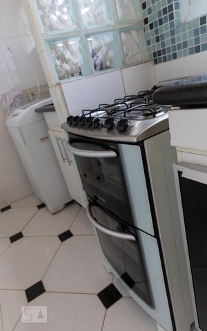 Apartamento à venda com 60m², 2 quartos e 1 vagaCozinha