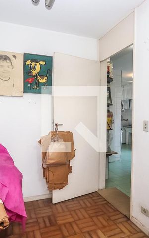 Casa à venda com 150m², 3 quartos e 4 vagas Casa à venda com 150m², 3 quartos e 4 vagasQuarto de serviço