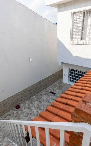 Casa à venda com 220m², 3 quartos e 4 vagasÁrea Externa