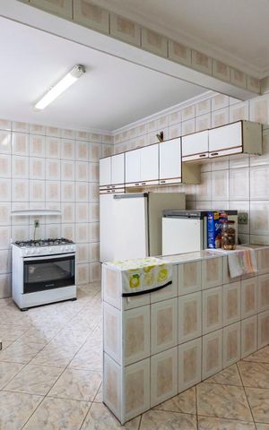 Casa à venda com 220m², 3 quartos e 4 vagasCozinha
