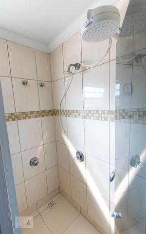 Casa à venda com 220m², 3 quartos e 4 vagasQuarto 3 - Suíte/ Banheiro