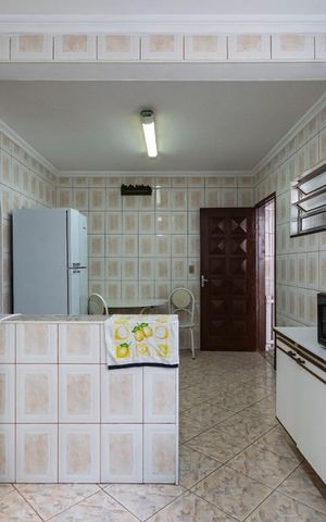 Casa à venda com 220m², 3 quartos e 4 vagasCozinha