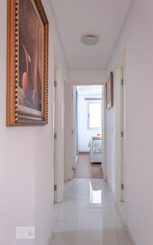 Apartamento à venda com 64m², 3 quartos e 2 vagas Apartamento à venda com 64m², 3 quartos e 2 vagasCorredor