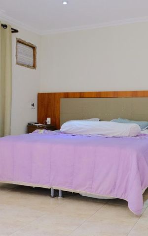 Casa à venda com 382m², 5 quartos e 1 vagaSuíte 4