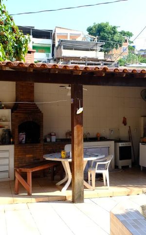 Casa à venda com 382m², 5 quartos e 1 vagaÁrea externa - churrasqueira