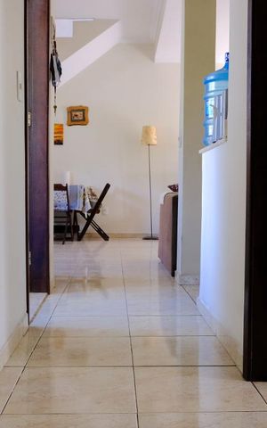 Casa à venda com 382m², 5 quartos e 1 vagaCorredor segundo andar