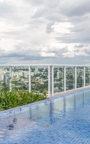 Studio à venda com 41m², 1 quarto e 1 vaga Studio à venda com 41m², 1 quarto e 1 vagaÁrea Comum - Piscina