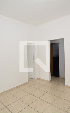 Apartamento à venda com 65m², 2 quartos e sem vagaSala