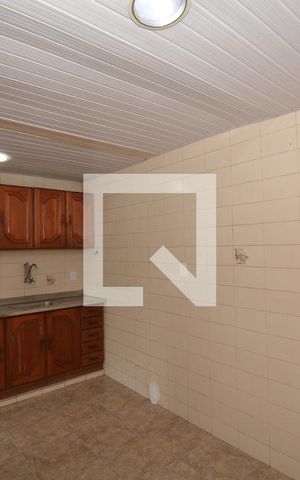 Apartamento à venda com 65m², 2 quartos e sem vagaCozinha e Área de Serviço