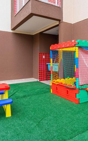 Apartamento à venda com 102m², 2 quartos e 3 vagas Apartamento à venda com 102m², 2 quartos e 3 vagasÁrea Comum - Playground