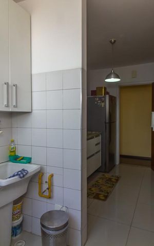 Apartamento à venda com 74m², 3 quartos e 2 vagas Apartamento à venda com 74m², 3 quartos e 2 vagasLavanderia