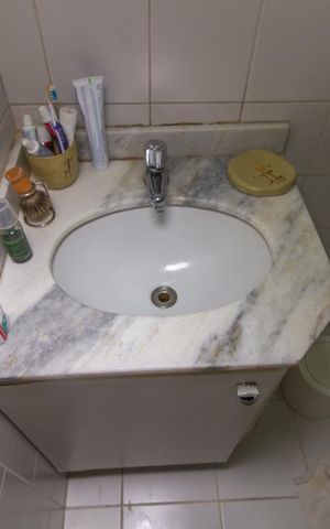 Apartamento à venda com 74m², 3 quartos e 2 vagas Apartamento à venda com 74m², 3 quartos e 2 vagasBanheiro Social