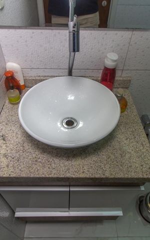 Apartamento à venda com 74m², 3 quartos e 2 vagas Apartamento à venda com 74m², 3 quartos e 2 vagasBanheiro Suíte