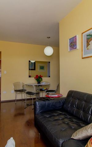 Apartamento à venda com 74m², 3 quartos e 2 vagas Apartamento à venda com 74m², 3 quartos e 2 vagasSala