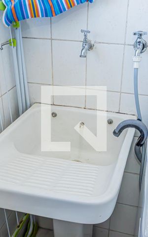 Apartamento à venda com 63m², 2 quartos e 2 vagas Apartamento à venda com 63m², 2 quartos e 2 vagasÁrea de Serviço