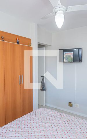 Apartamento à venda com 63m², 2 quartos e 2 vagas Apartamento à venda com 63m², 2 quartos e 2 vagasSuite