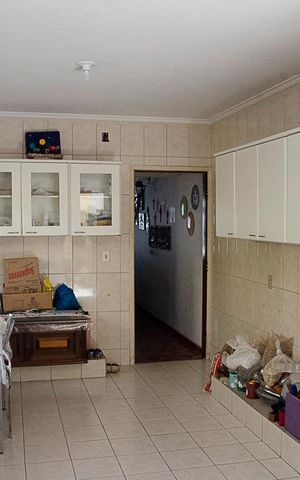 Casa à venda com 121m², 3 quartos e 2 vagasCozinha