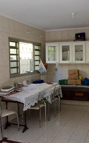 Casa à venda com 121m², 3 quartos e 2 vagasCozinha