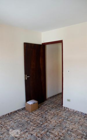 Casa à venda com 121m², 3 quartos e 2 vagasQuarto1