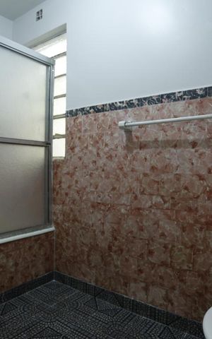 Apartamento à venda com 70m², 2 quartos e sem vagaBanheiro