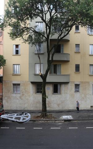 Apartamento à venda com 70m², 2 quartos e sem vagaVista