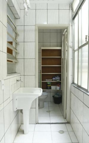 Apartamento à venda com 70m², 2 quartos e sem vagaArea de Serviços