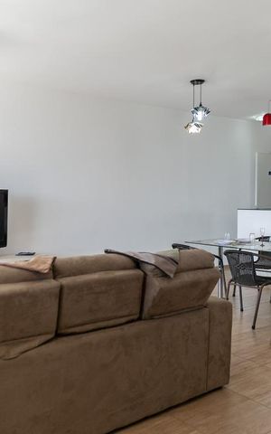 Apartamento para alugar com 94m², 2 quartos e 2 vagas Apartamento para alugar com 94m², 2 quartos e 2 vagasSala