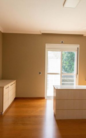 Casa à venda com 800m², 4 quartos e 6 vagas Casa à venda com 800m², 4 quartos e 6 vagasSuíte 2