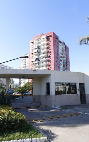 Apartamento à venda com 80m², 2 quartos e 2 vagasFachada e portaria