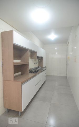 Apartamento à venda com 100m², 3 quartos e 1 vagaCozinha