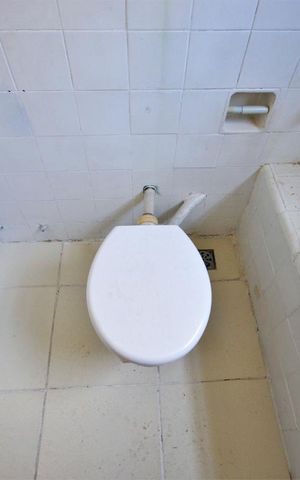 Apartamento para alugar com 120m², 3 quartos e sem vagaBanheiro