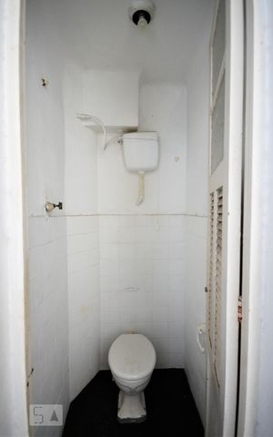 Apartamento para alugar com 120m², 3 quartos e sem vagaBanheiro de Serviço