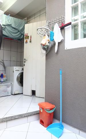 Casa de condomínio à venda com 90m², 3 quartos e 2 vagasÁrea de Serviço