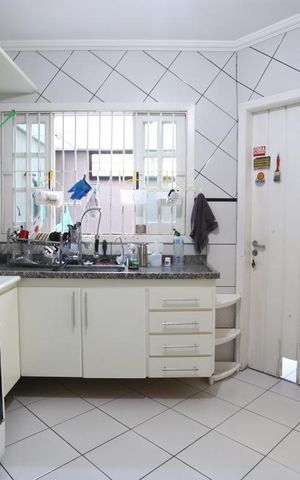 Casa de condomínio à venda com 90m², 3 quartos e 2 vagasCozinha