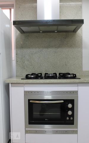 Apartamento para alugar com 79m², 2 quartos e 1 vagaCozinha