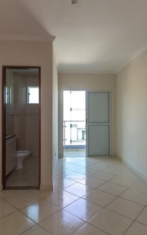 Casa à venda com 200m², 3 quartos e 3 vagas Casa à venda com 200m², 3 quartos e 3 vagasQuarto 1 Suíte