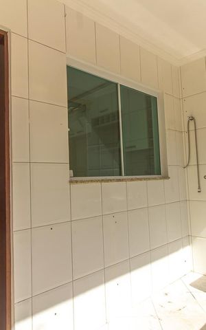 Casa à venda com 200m², 3 quartos e 3 vagas Casa à venda com 200m², 3 quartos e 3 vagasLavanderia