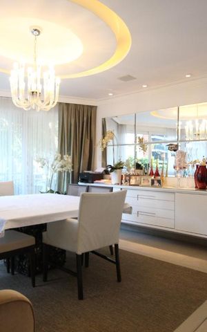 Apartamento à venda com 257m², 3 quartos e 4 vagasSala