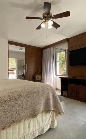 Casa à venda com 384m², 4 quartos e 4 vagas Casa à venda com 384m², 4 quartos e 4 vagasSuíte 1