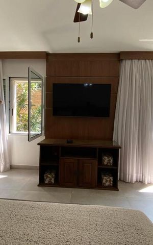 Casa à venda com 384m², 4 quartos e 4 vagas Casa à venda com 384m², 4 quartos e 4 vagasSuíte 1