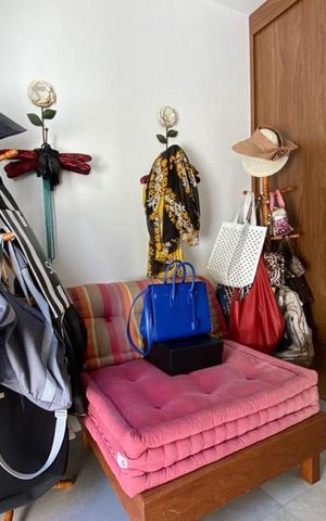 Casa à venda com 384m², 4 quartos e 4 vagas Casa à venda com 384m², 4 quartos e 4 vagasCloset da suíte