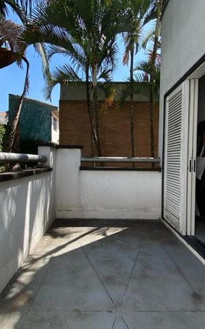 Casa à venda com 384m², 4 quartos e 4 vagas Casa à venda com 384m², 4 quartos e 4 vagasSuíte 1